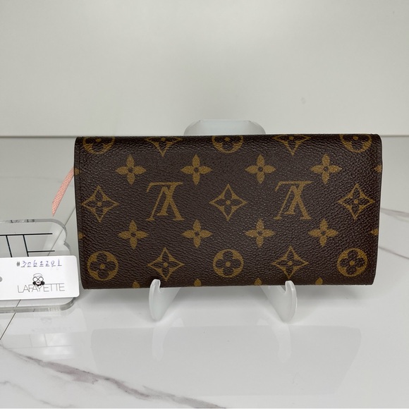 Louis Vuitton Sarah Wallet - Picture 2 of 6